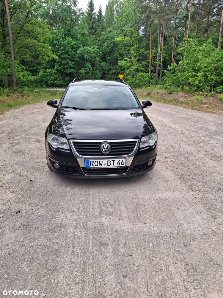 Volkswagen Passat - 12