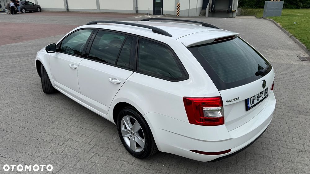 Skoda Octavia 1.6 TDI Ambition - 3