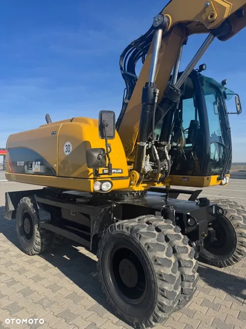 Caterpillar 318 D - 3