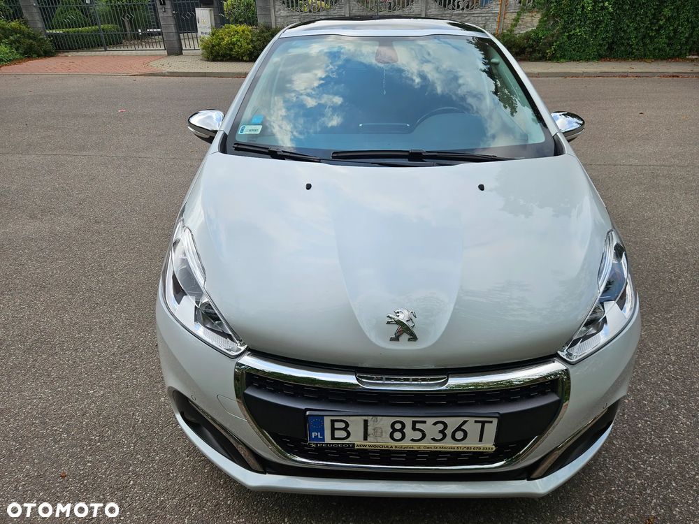 Peugeot 208 1.2 PureTech Allure S&S EAT6 - 6