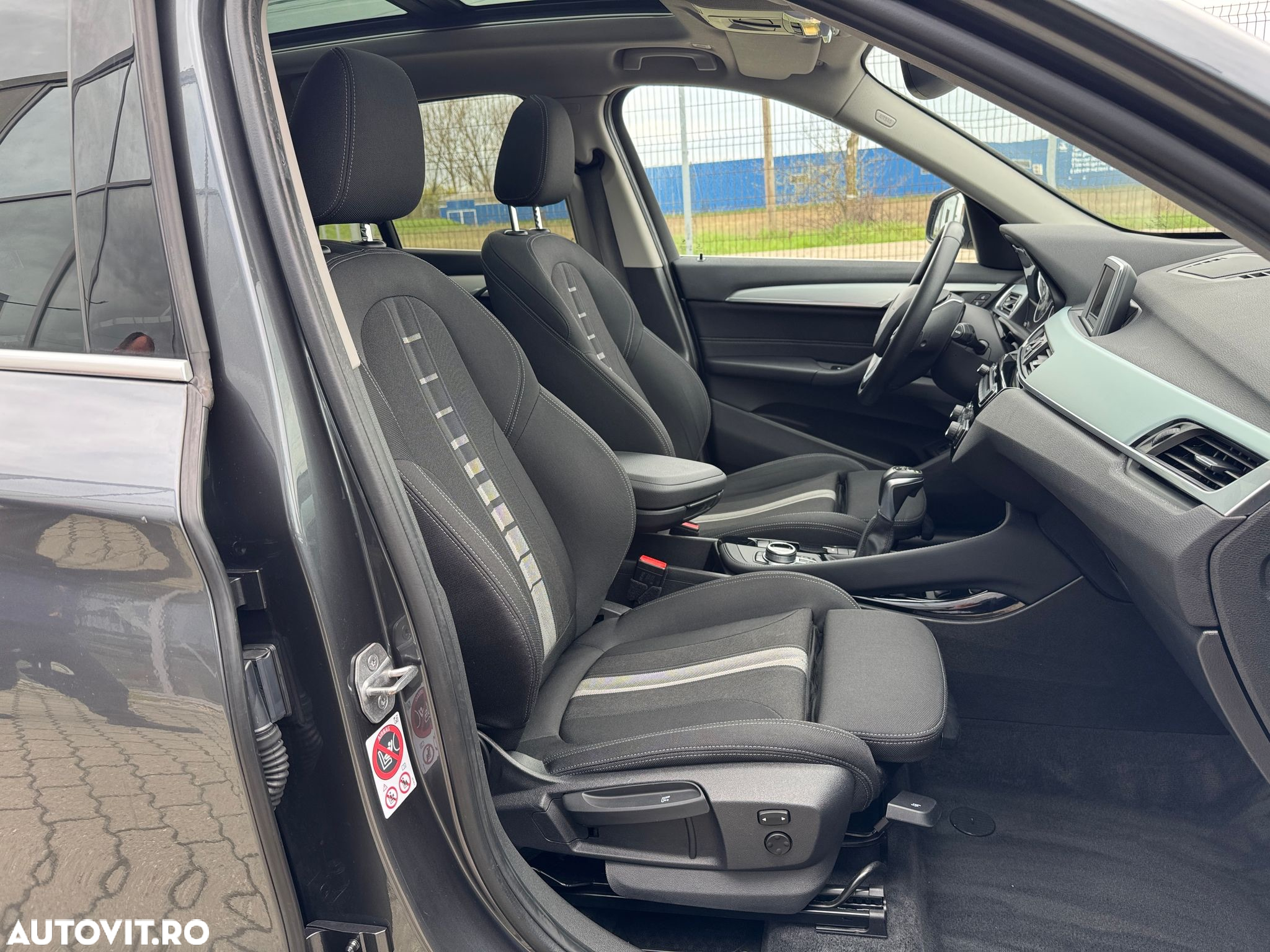 BMW X1 xDrive18d Aut. Sport Line - 11