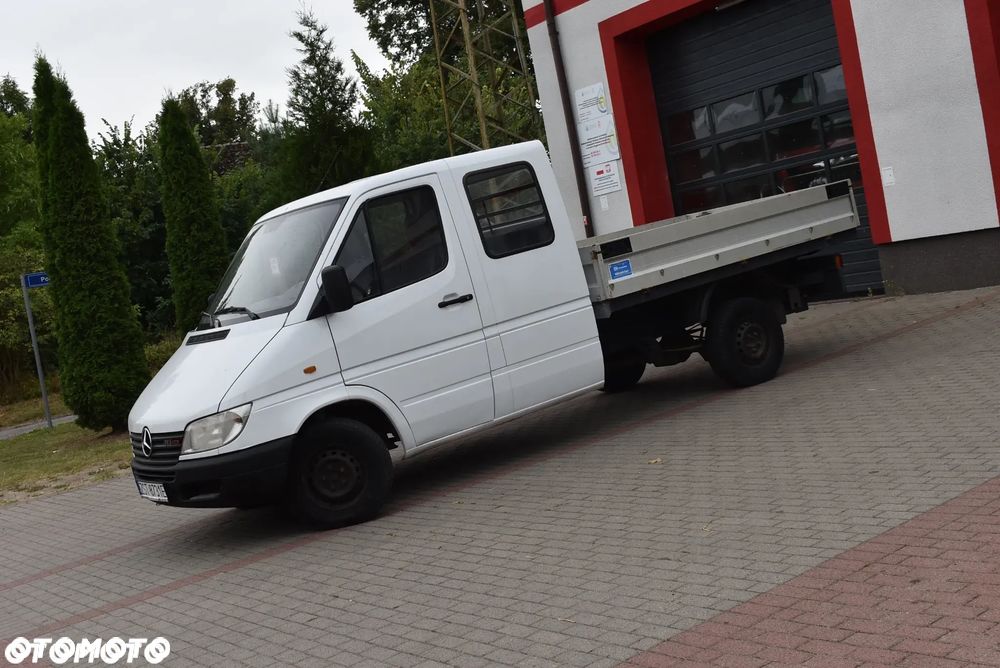 Mercedes-Benz SPRINTER - 23