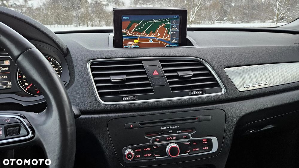 Audi Q3 2.0 TDI Quattro S tronic - 29