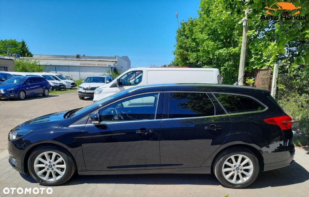 Ford Focus 1.5 EcoBoost STart-Stopp-System TITANIUM - 12