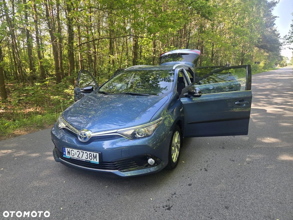 Toyota Auris - 10