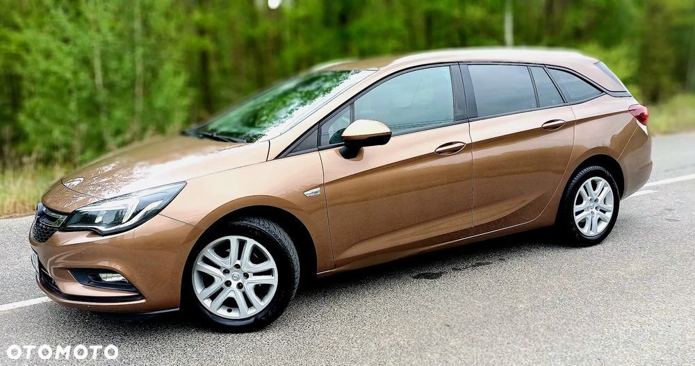 Opel Astra 1.4 Turbo Edition - 4
