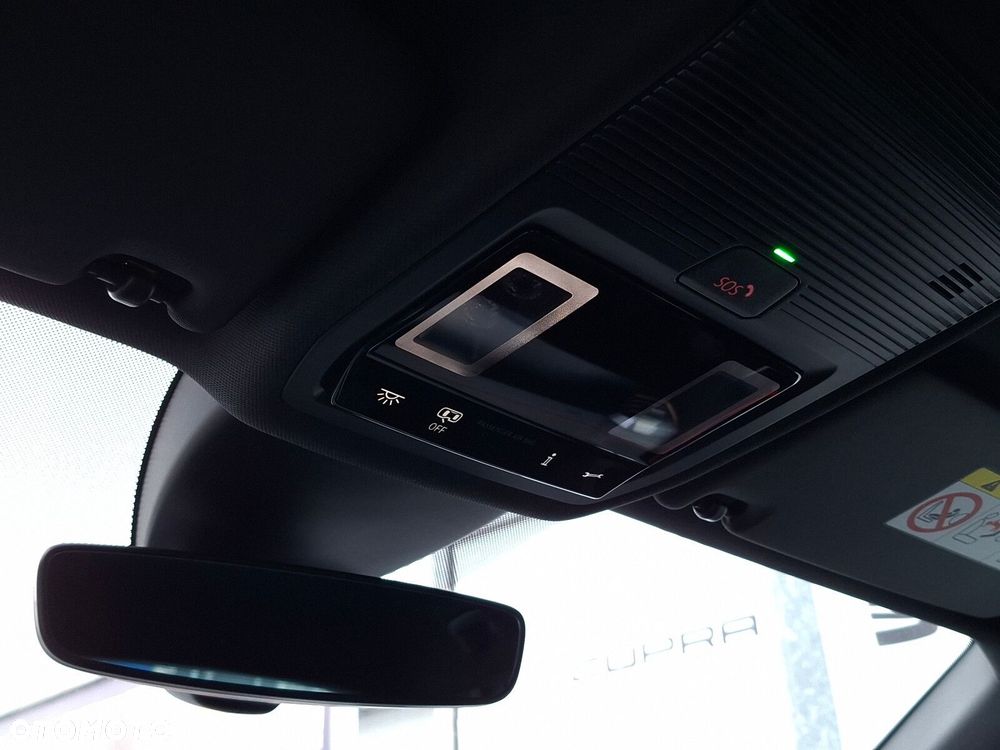 Cupra Formentor 1.4 e-Hybrid DSG - 24