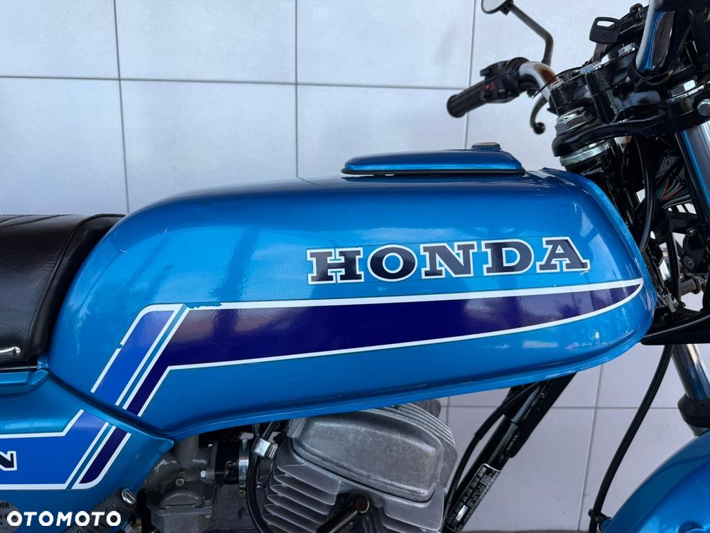 Honda CB - 27