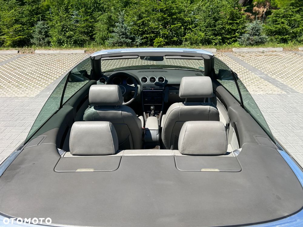 Audi A4 Cabrio 1.8 T - 9