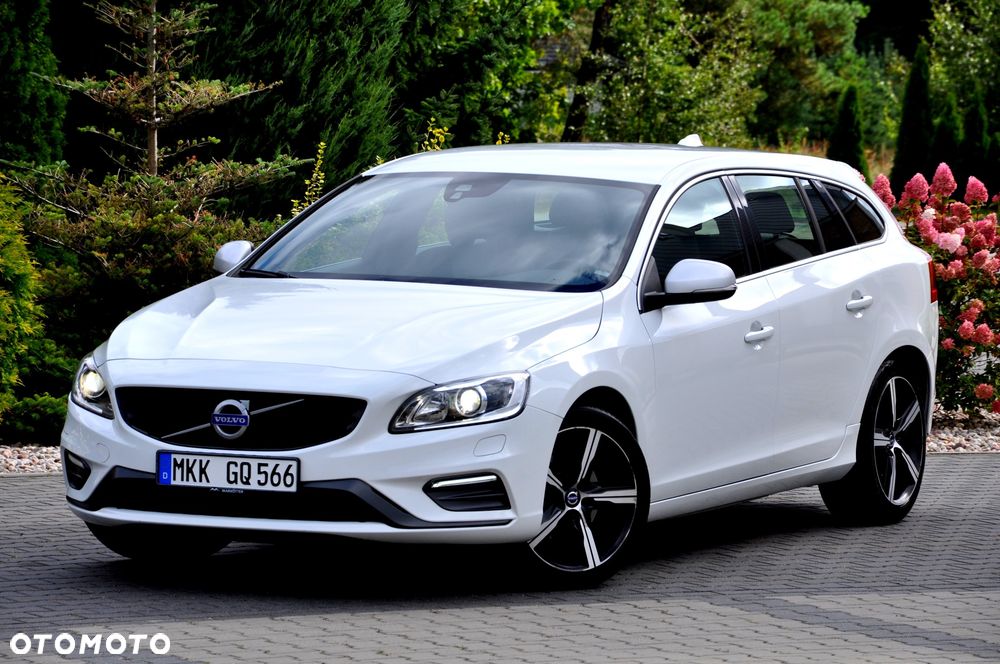 Volvo V60 D4 Drive-E R-Design Momentum - 7
