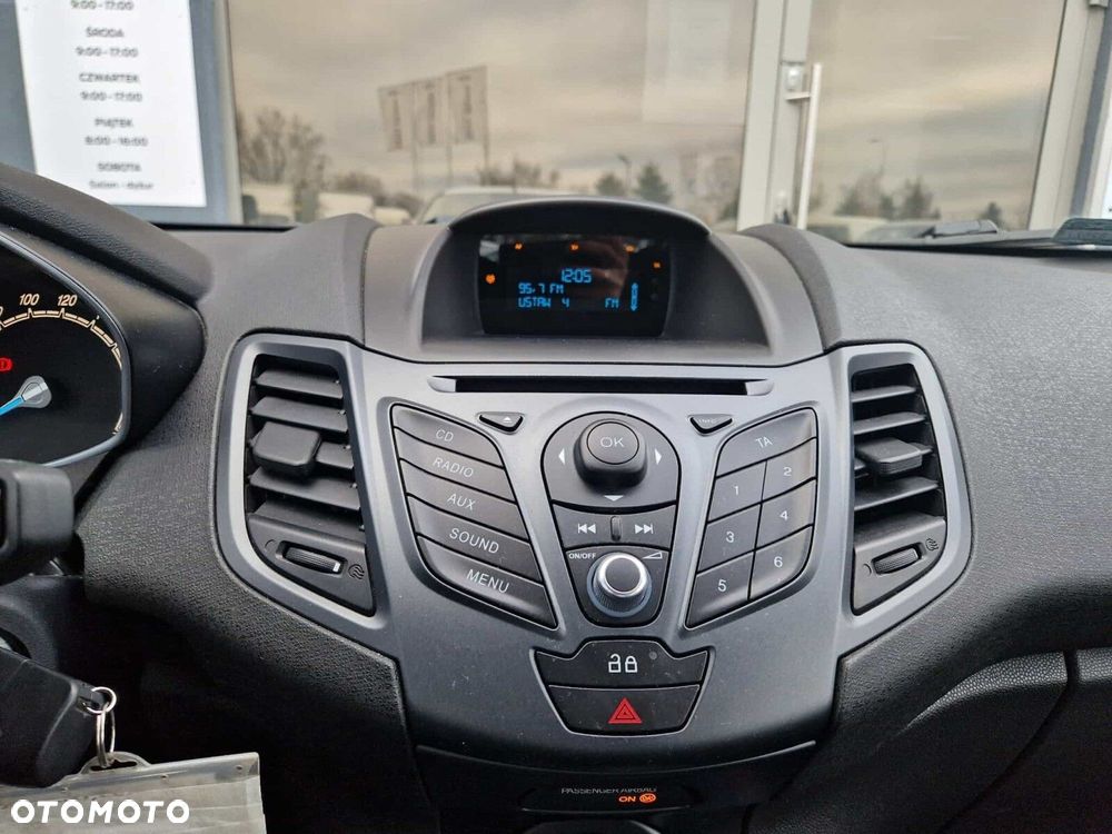 Ford Fiesta - 16