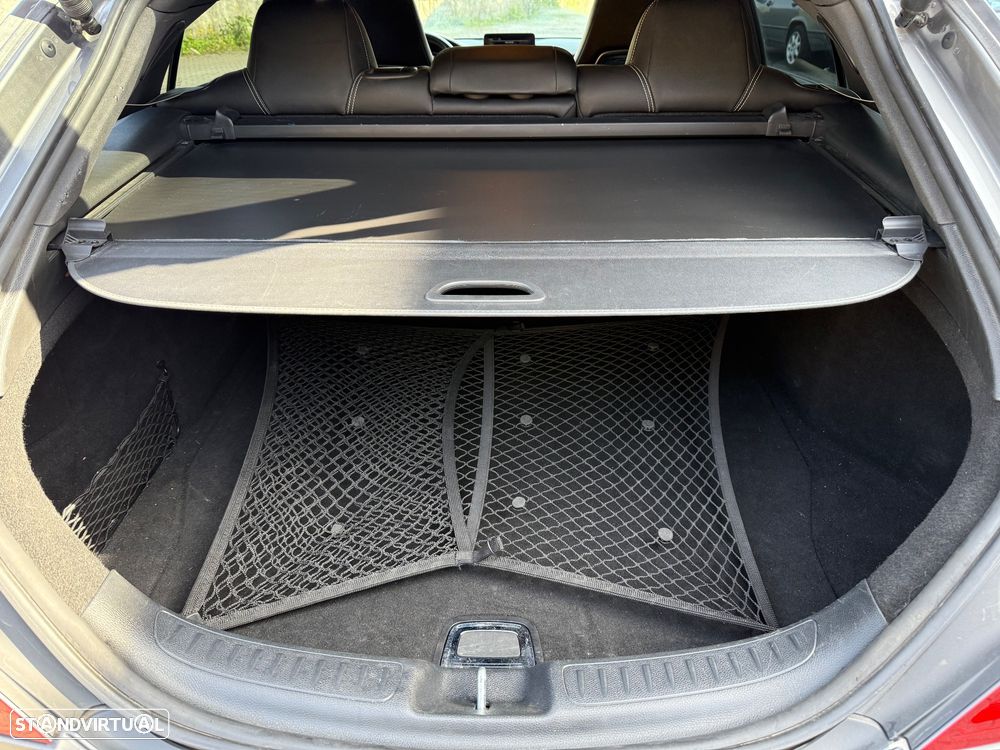 Mercedes-Benz CLA 200 d Shooting Brake AMG Line Aut. - 20