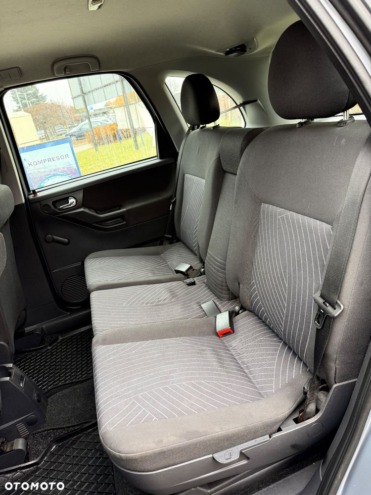 Opel Meriva - 12