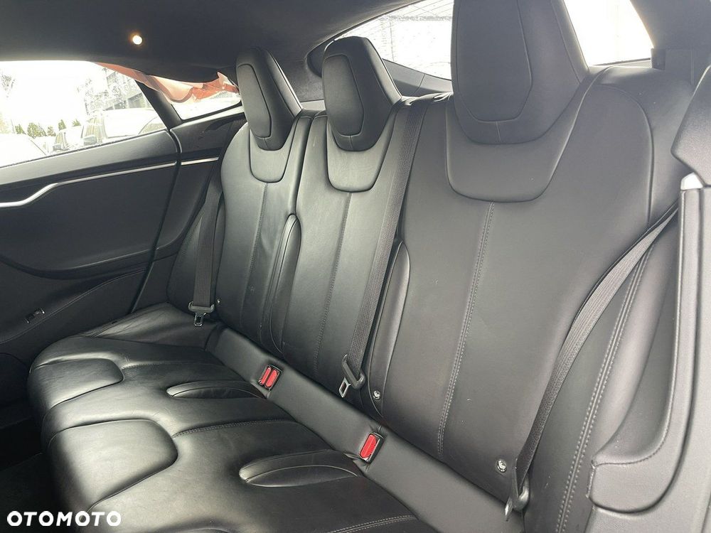 Tesla Model S 85D Allradantrieb - 13