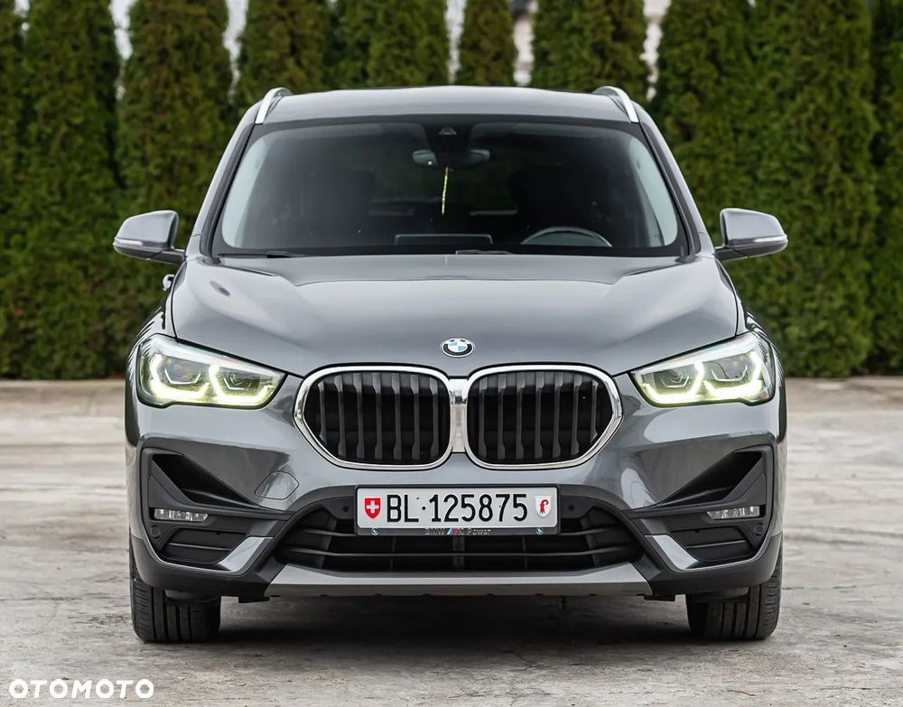 BMW X1 sDrive20d Sport Line - 4