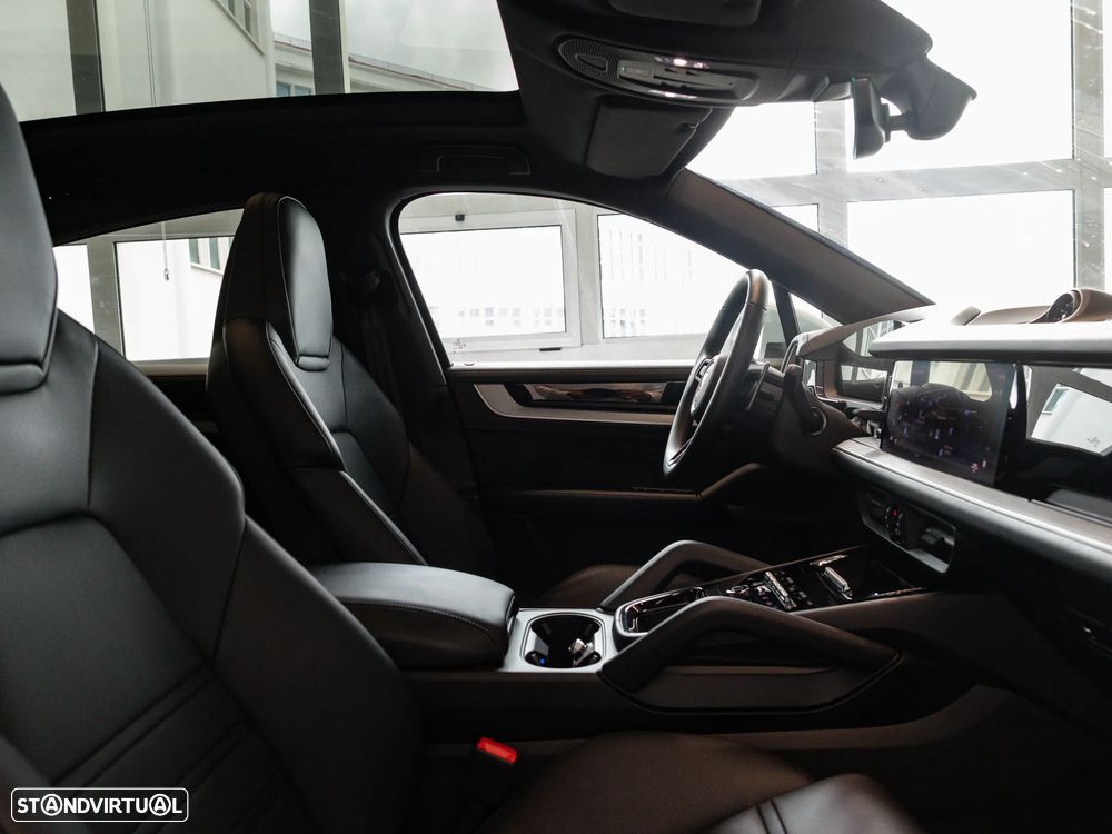 Porsche Cayenne Coupé S E-Hybrid - 32