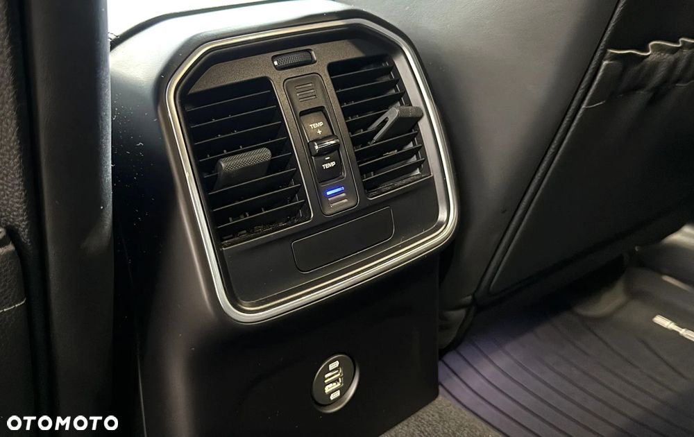 Porsche Macan - 20