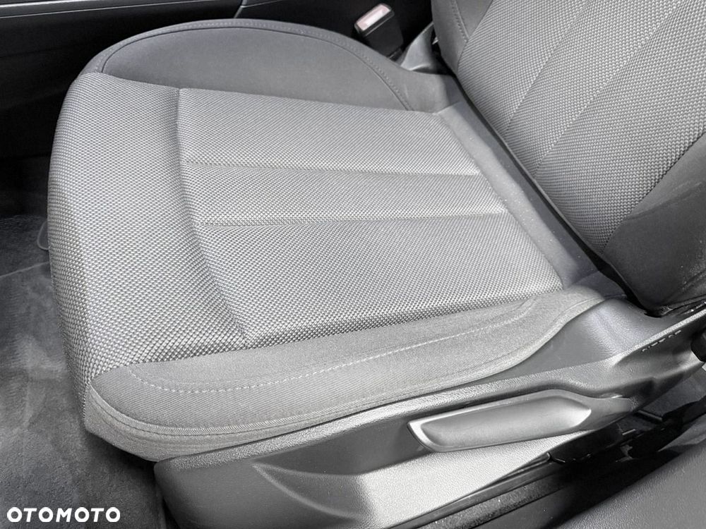 Audi A4 Avant 1.4 TFSI design - 31