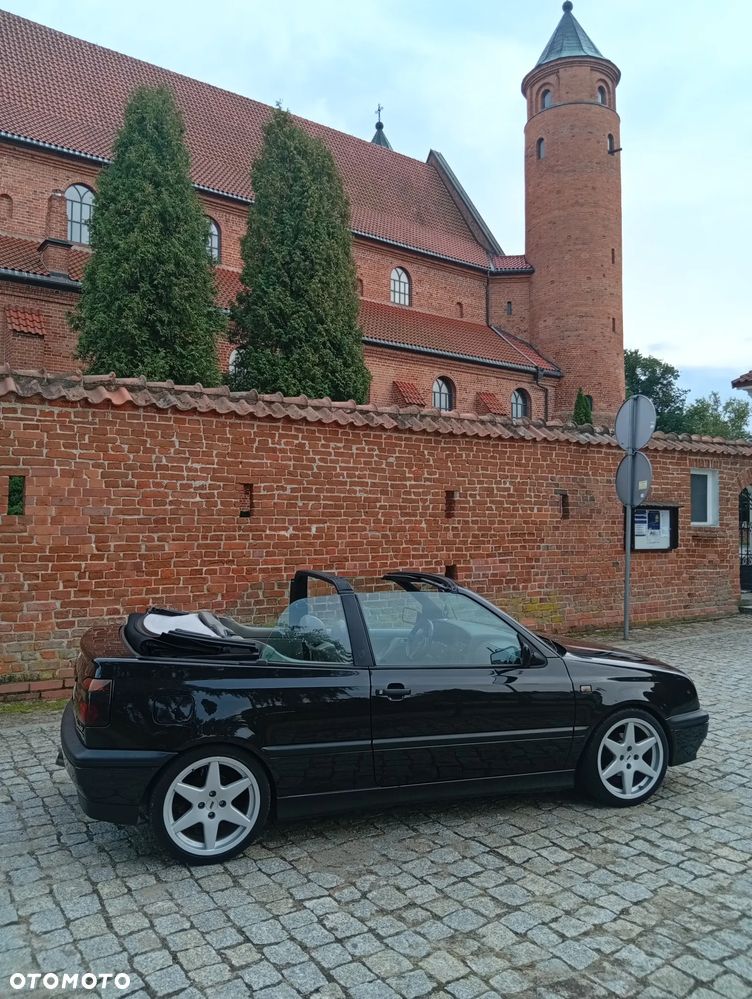 Volkswagen Golf Cabrio 1.8 - 2