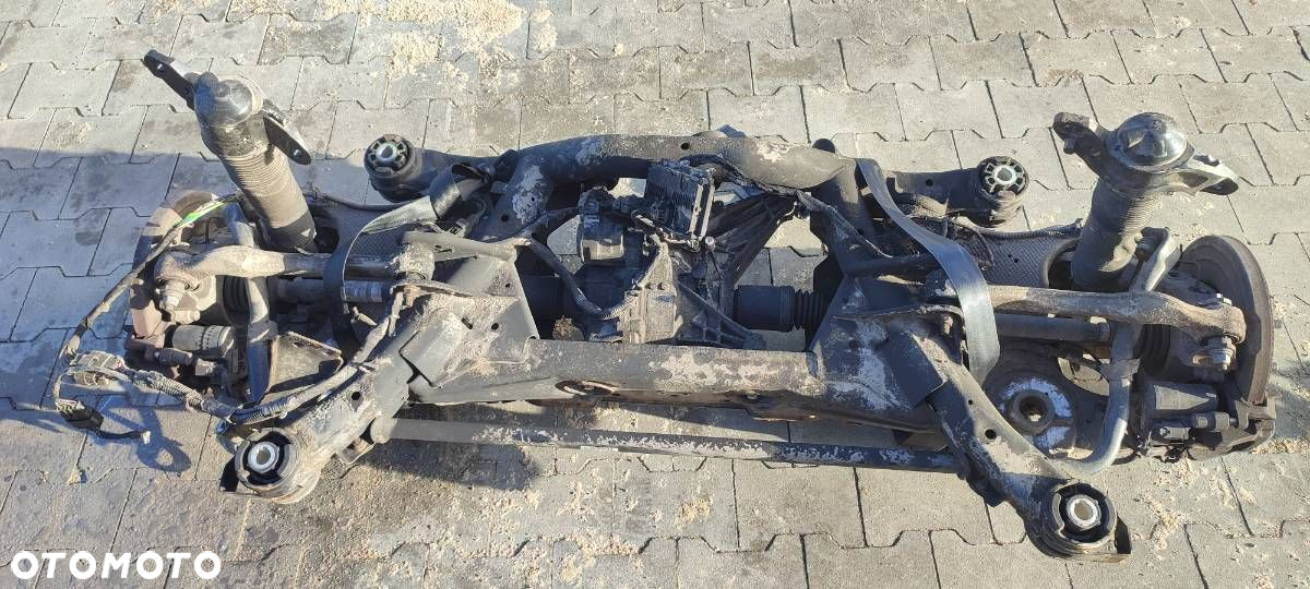 MOST TYŁ WÓZEK ZAWIESZENIE BELKA ZWROTNICA EVOQUE II L551 2.0 D 4WD - 3