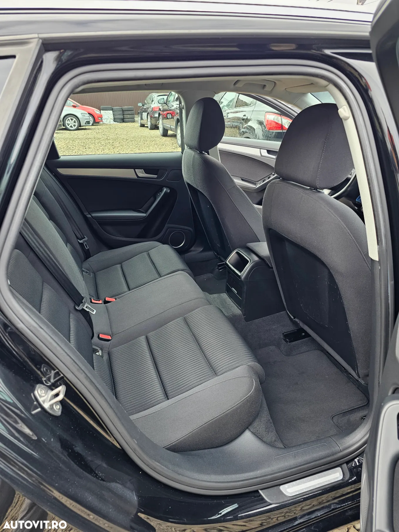 Audi A4 Avant 2.0 TDI - 13