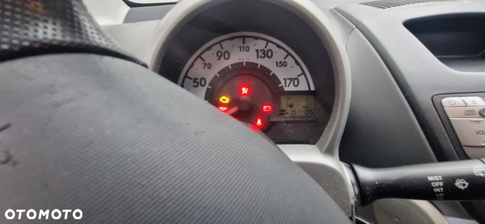 Peugeot 107 70 Petit Filou - 8