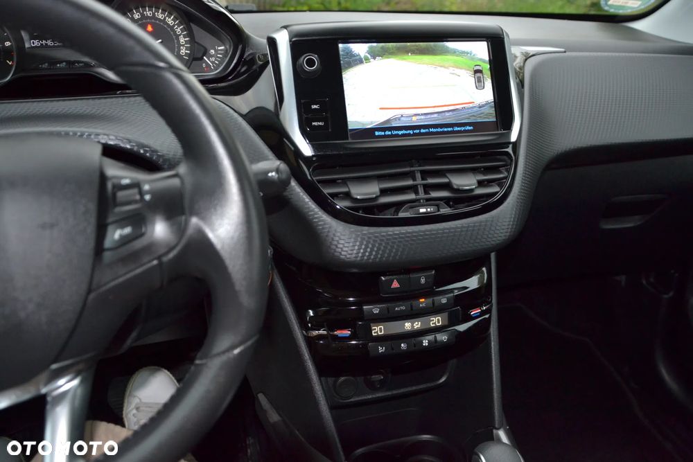 Peugeot 2008 - 15