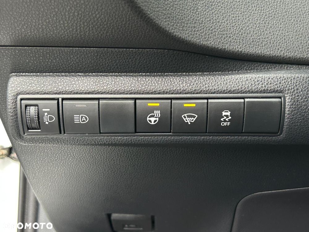 Toyota Corolla - 20