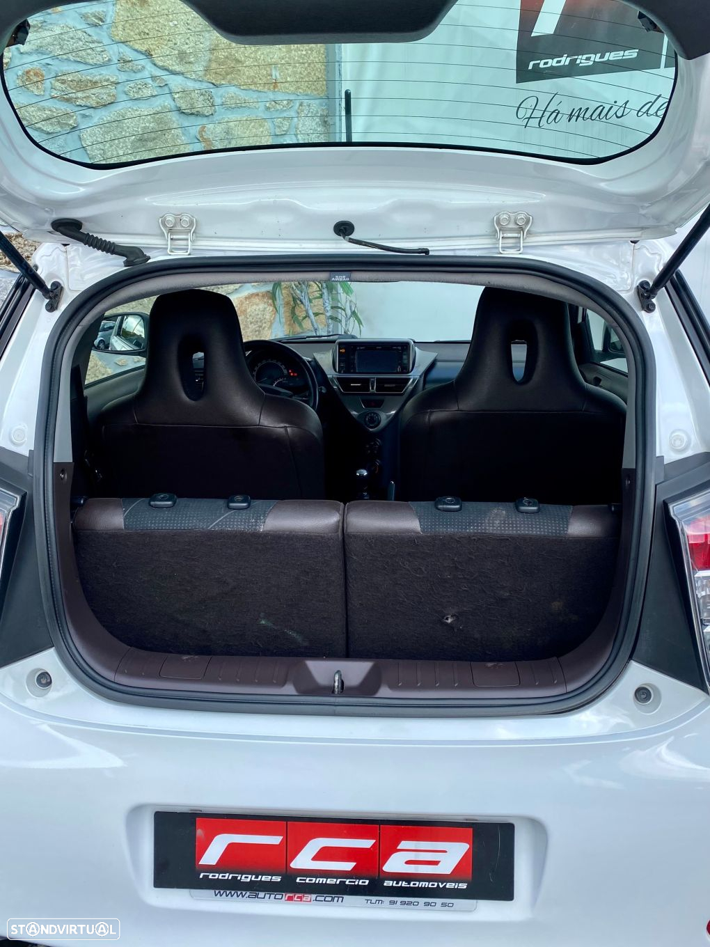Toyota iQ 1.4 D-4D 2 NAVI+Bluetooth - 22