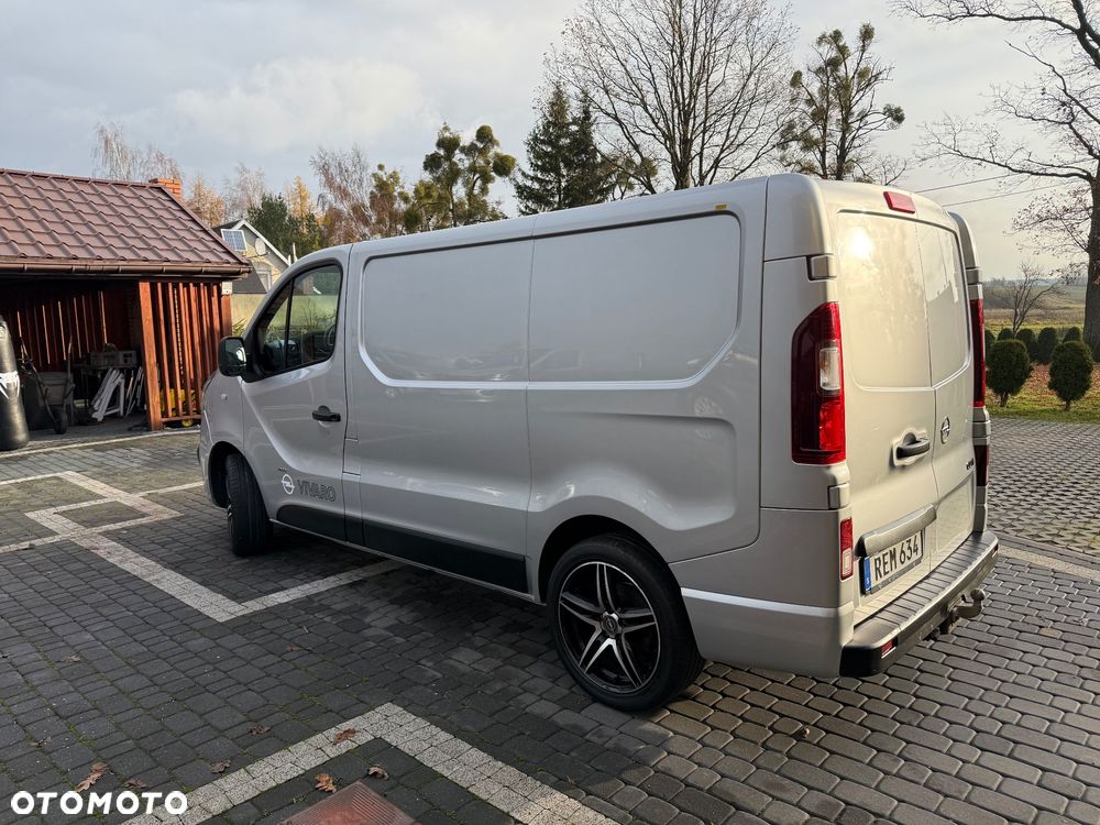 Opel Vivaro - 5