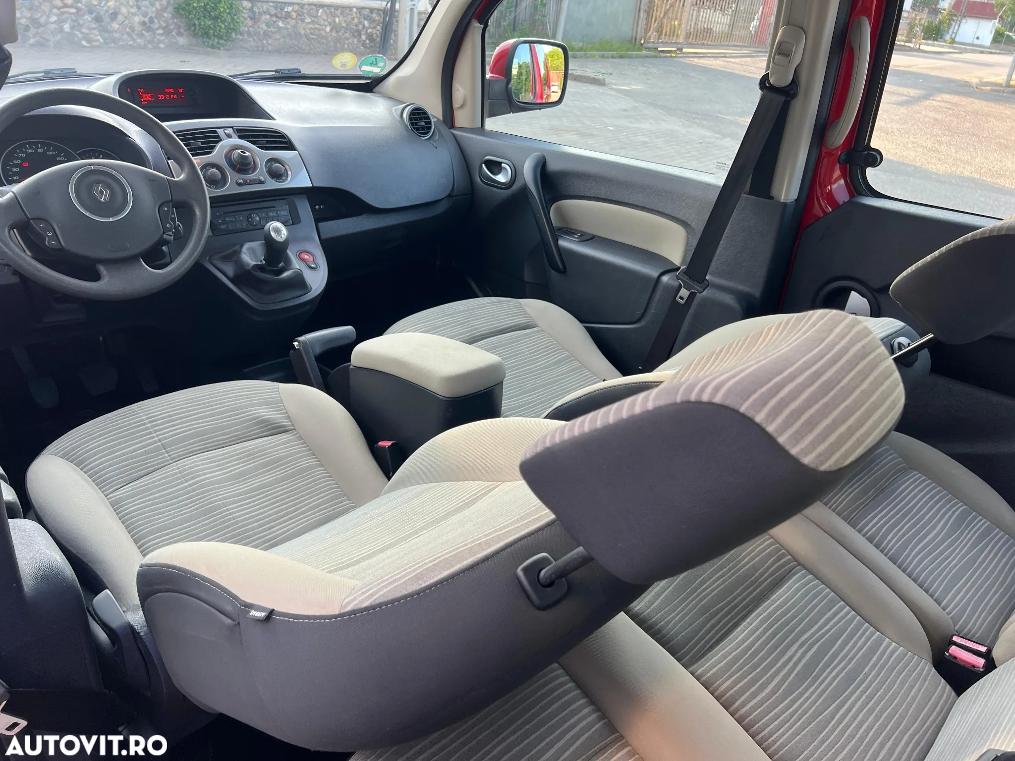 Renault Kangoo dCi 90 FAP Happy Family - 8