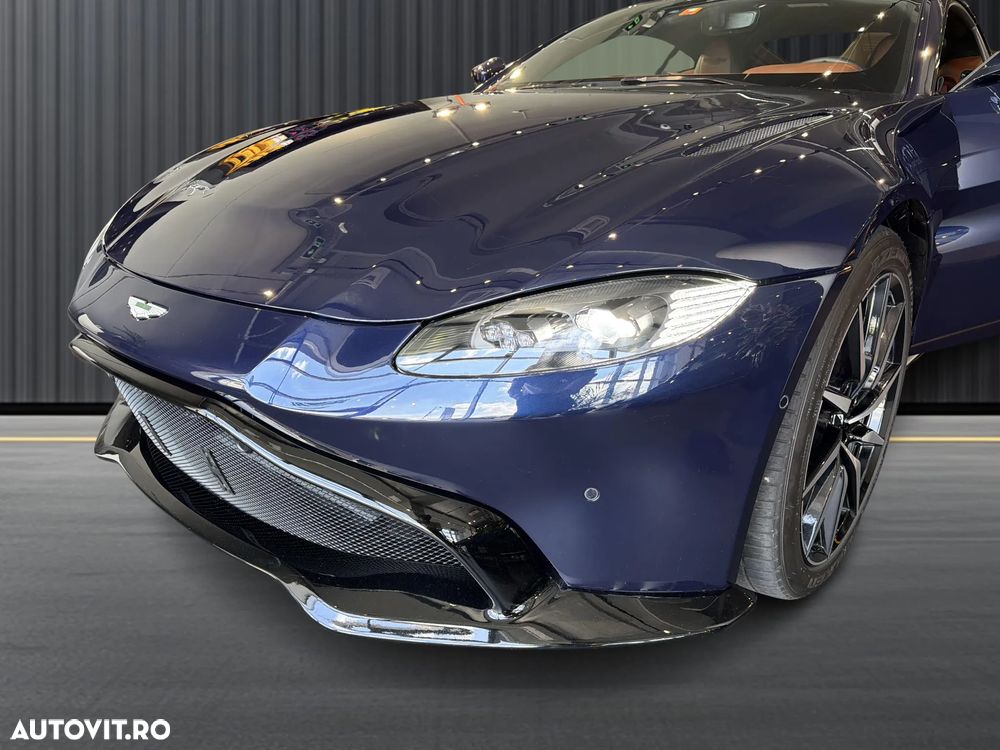 Aston Martin V8 Vantage Standard - 28
