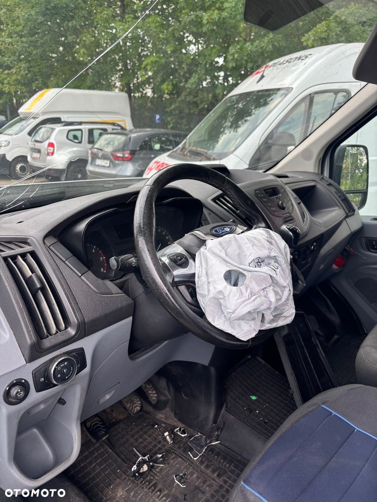 Ford Transit - 6