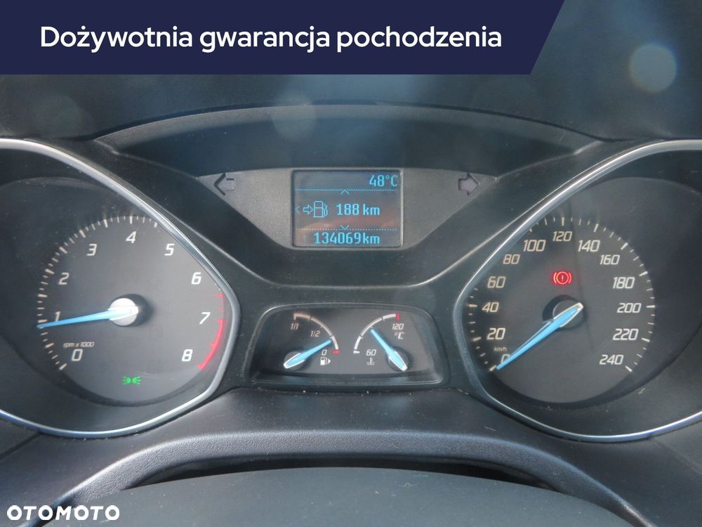 Ford Focus SW - 13