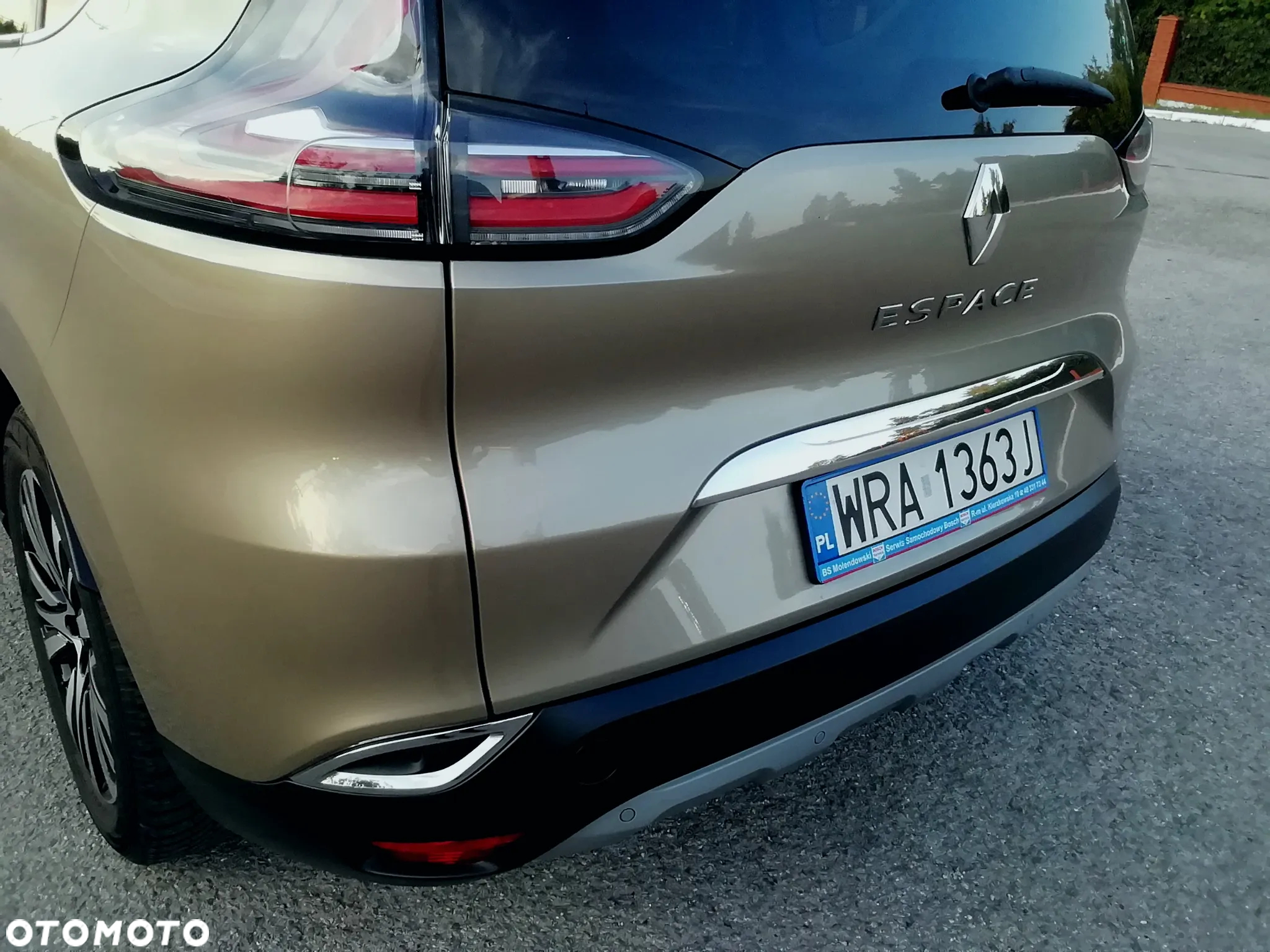 Renault Espace 1.6 dCi Energy Initiale Paris EDC 7os - 37