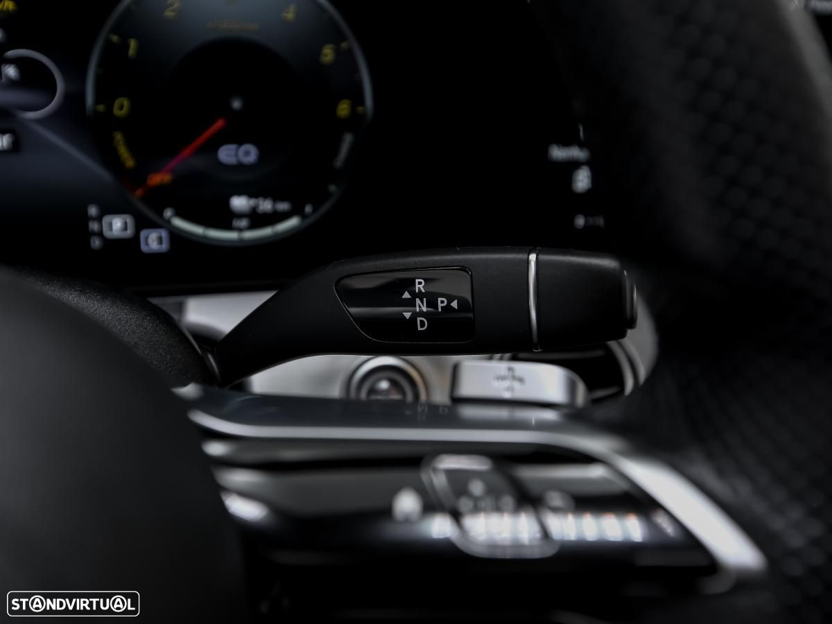 Mercedes-Benz E 300 de 4Matic T 9G-TRONIC AMG Line - 29