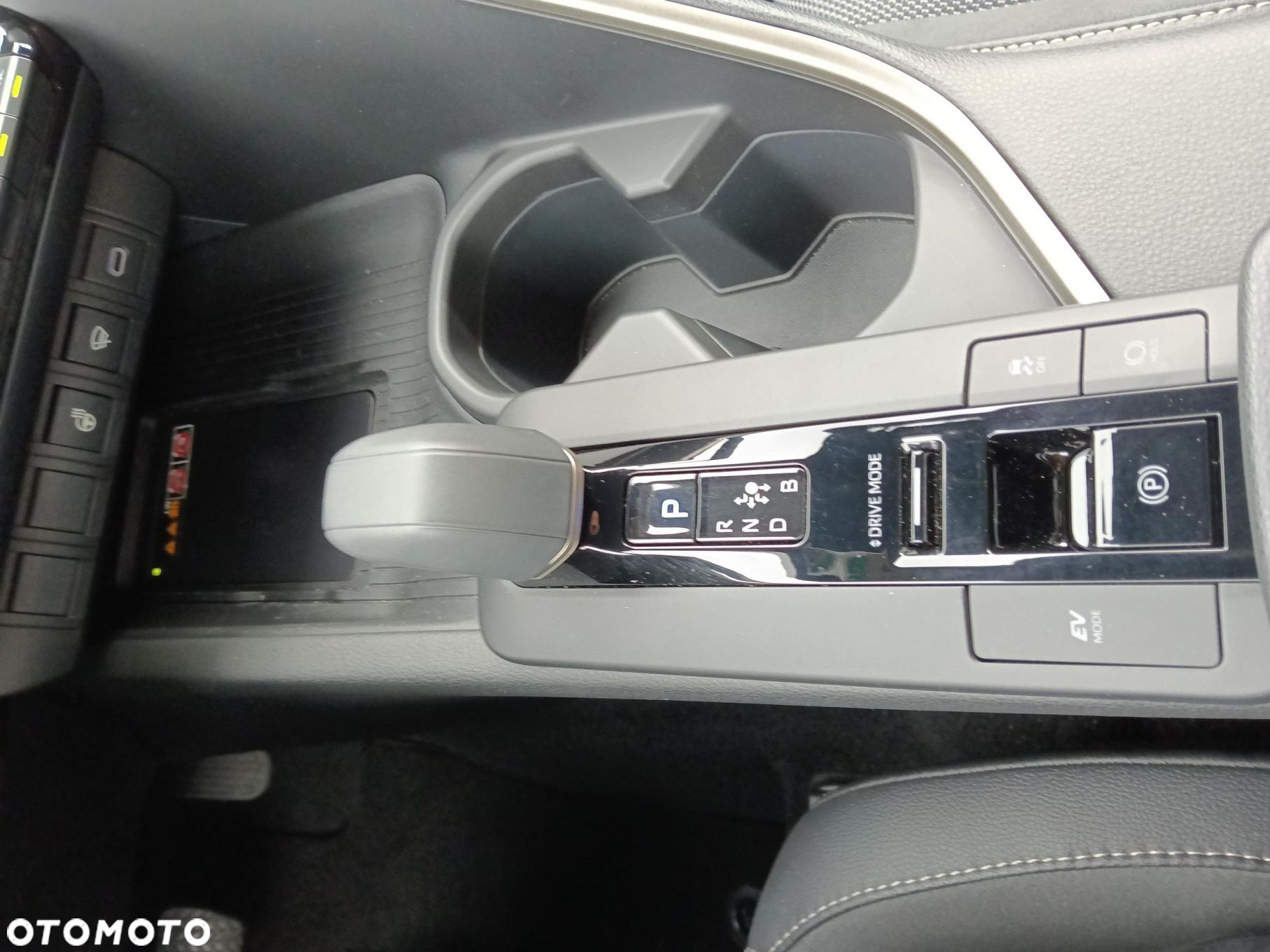 Toyota C-HR 1.8 Hybrid Executive - 18