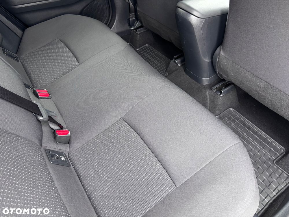 Toyota C-HR Business-Edition - 38