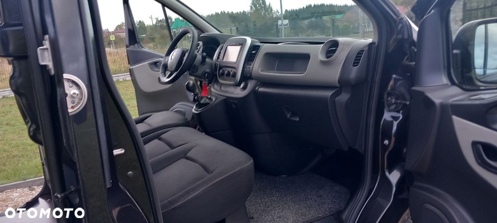Renault Trafic - 14