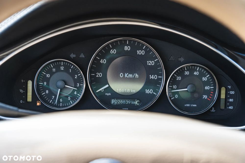 Mercedes-Benz CLS - 39