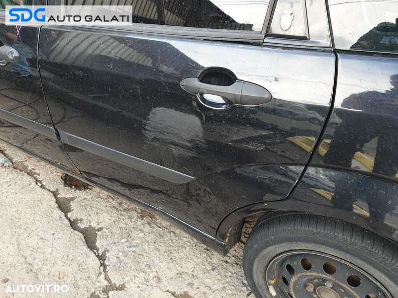 Usa Usi Portiera Portiere Stanga Spate Dezechipata cu DEFECT Ford Focus 1 Berlina Sedan 1998 - 2004 Culoare F8 - 2