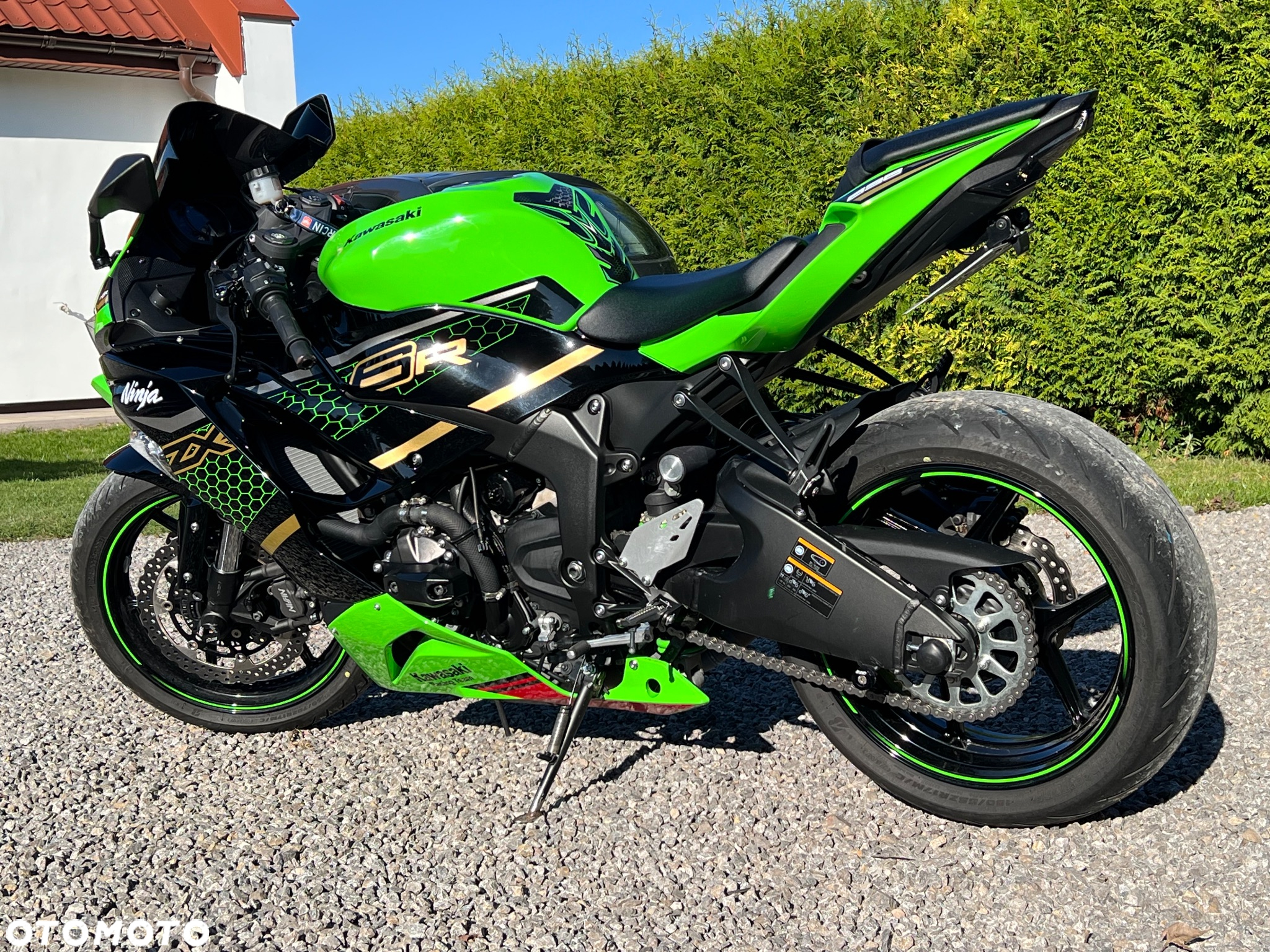 Kawasaki ZXR - 17