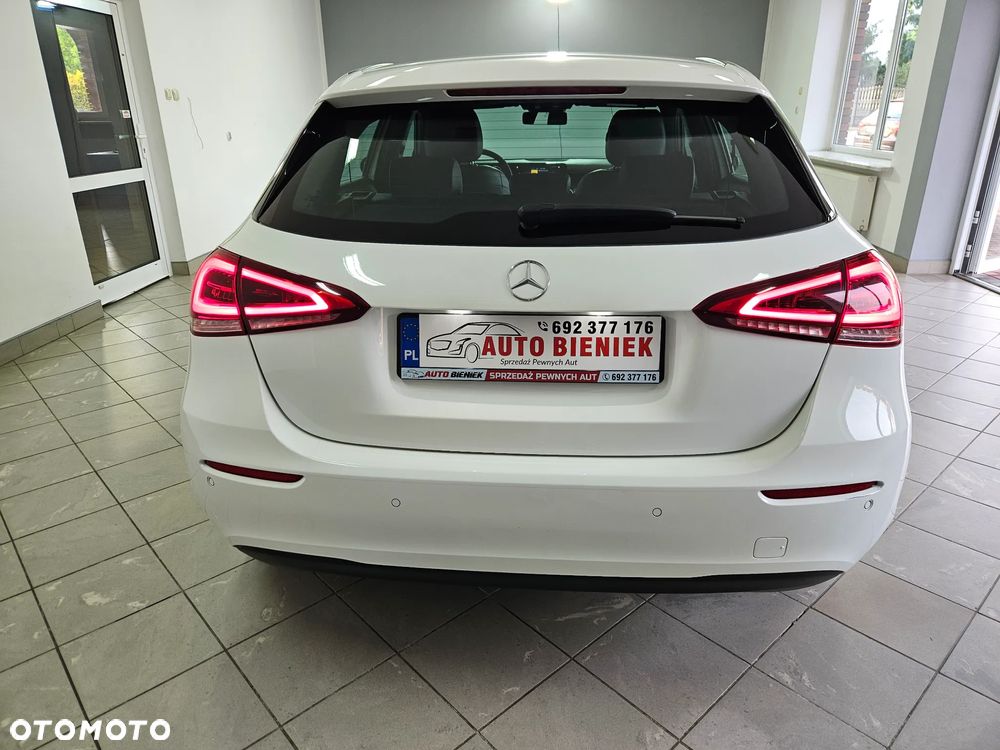 Mercedes-Benz Klasa A 180 d AMG Line 8G-DCT - 6