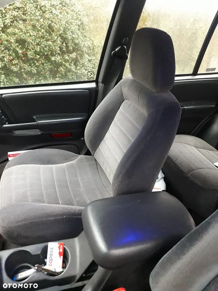 Jeep Grand Cherokee 4.0 Limited - 8