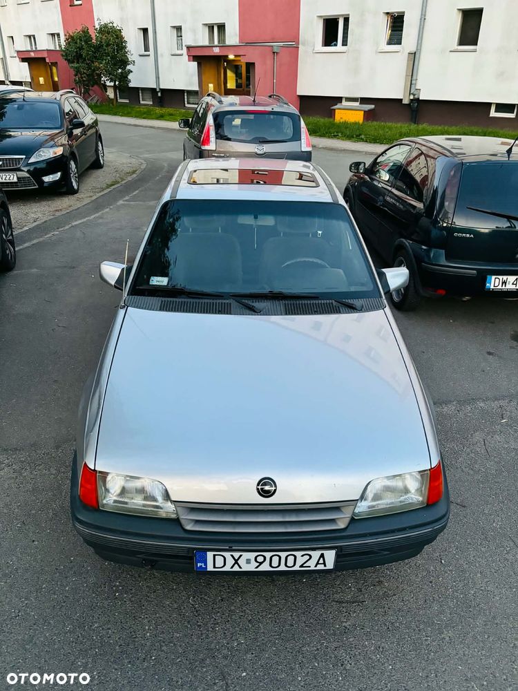 Opel Kadett 1.4 GL - 32