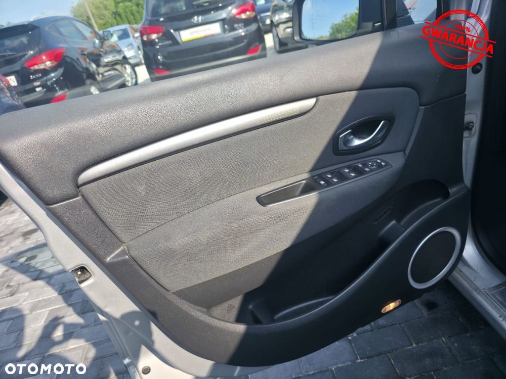 Renault Scenic - 40
