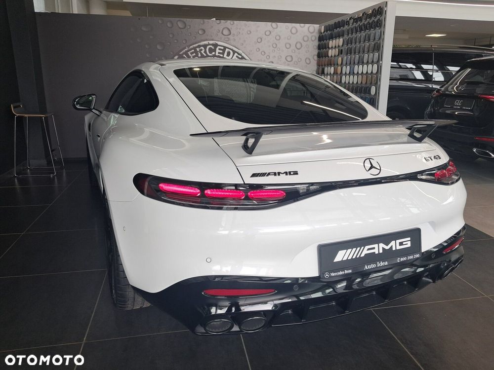Mercedes-Benz AMG GT - 22