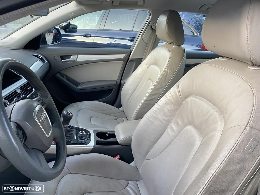 Audi A4 2.0 TDI Business Line Advance - 13