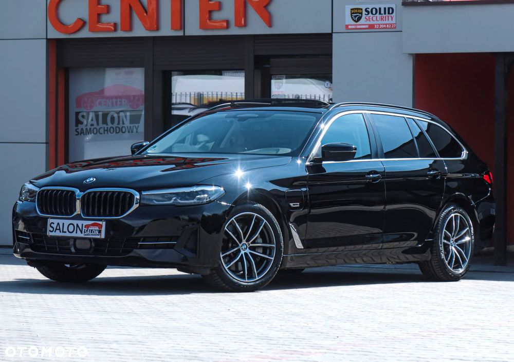 BMW Seria 5 530e sport - 38