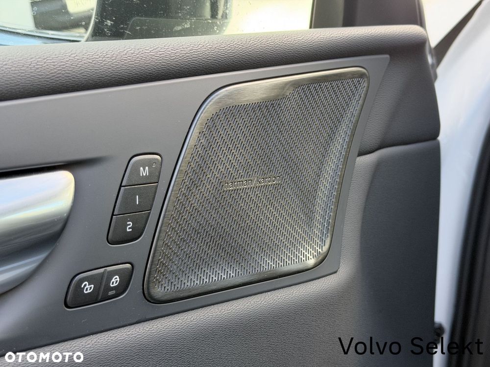 Volvo XC 60 - 22